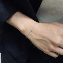 將圖片載入圖庫檢視器 Line Patience Thin Bracelet