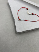 將圖片載入圖庫檢視器 Line Tiny Disc Charm String Bracelet