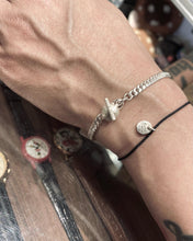 將圖片載入圖庫檢視器 Comeback Silver Bracelet