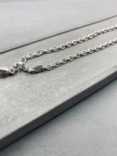 將圖片載入圖庫檢視器 Comeback Silver Necklace