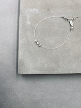將圖片載入圖庫檢視器 Invisible Fishing line Bracelet