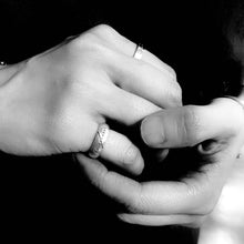 將圖片載入圖庫檢視器 Slash No excuses Half Round Band Silver Ring