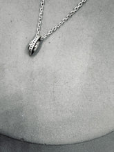 將圖片載入圖庫檢視器 Stone Infinity Necklace

