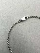 將圖片載入圖庫檢視器 Classic Bar Charm Thin Bracelet
