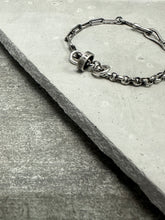 將圖片載入圖庫檢視器 PPF Half Bead Polo Chain Bracelet
