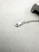 將圖片載入圖庫檢視器 Today Bar Charm Bracelet
