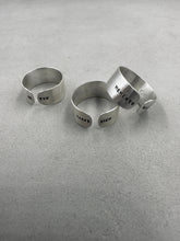 將圖片載入圖庫檢視器 Why Not Silver Ring
