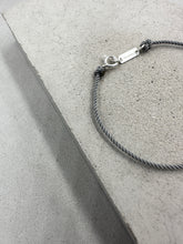 將圖片載入圖庫檢視器 Morse Code String Bracelet
