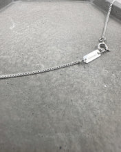 將圖片載入圖庫檢視器 Morse Code Thin Necklace
