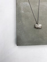 將圖片載入圖庫檢視器 Stone Be yourself Silver Necklace
