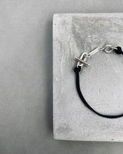 將圖片載入圖庫檢視器 Comeback OH String Bracelet
