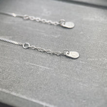 將圖片載入圖庫檢視器 Morse Code Thin Silver Bracelet
