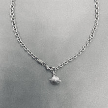 將圖片載入圖庫檢視器 Comeback Silver Necklace
